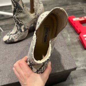 Steve Madden Boots